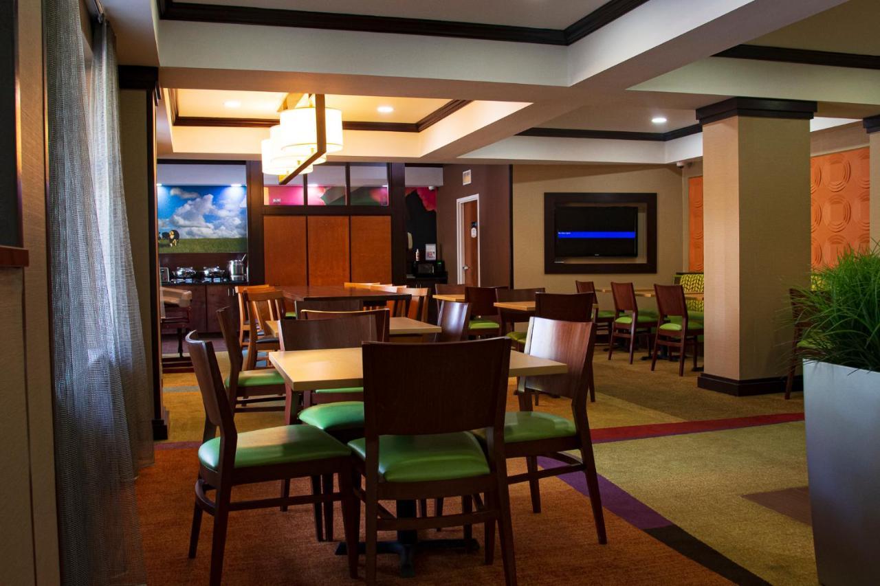 בלאפטון Okatie Hilton Head Hotel מראה חיצוני תמונה