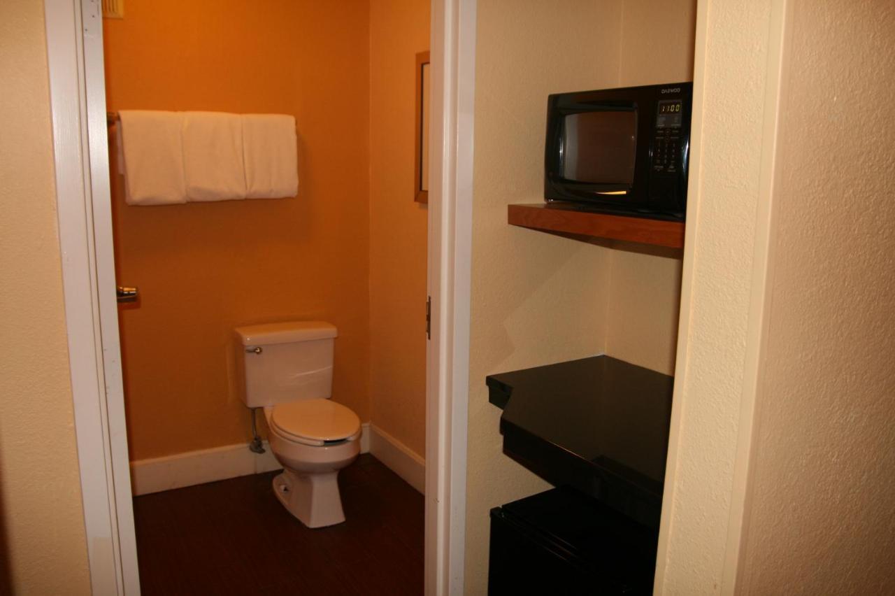 בלאפטון Okatie Hilton Head Hotel מראה חיצוני תמונה